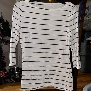 White & black shirt, 3/4 length sleeves